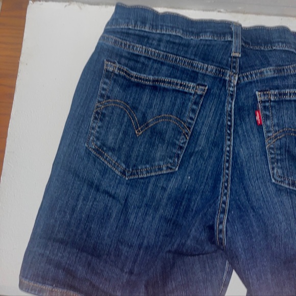 Levi’s Jean Shorts Womens Size 31 - Picture 7 of 7